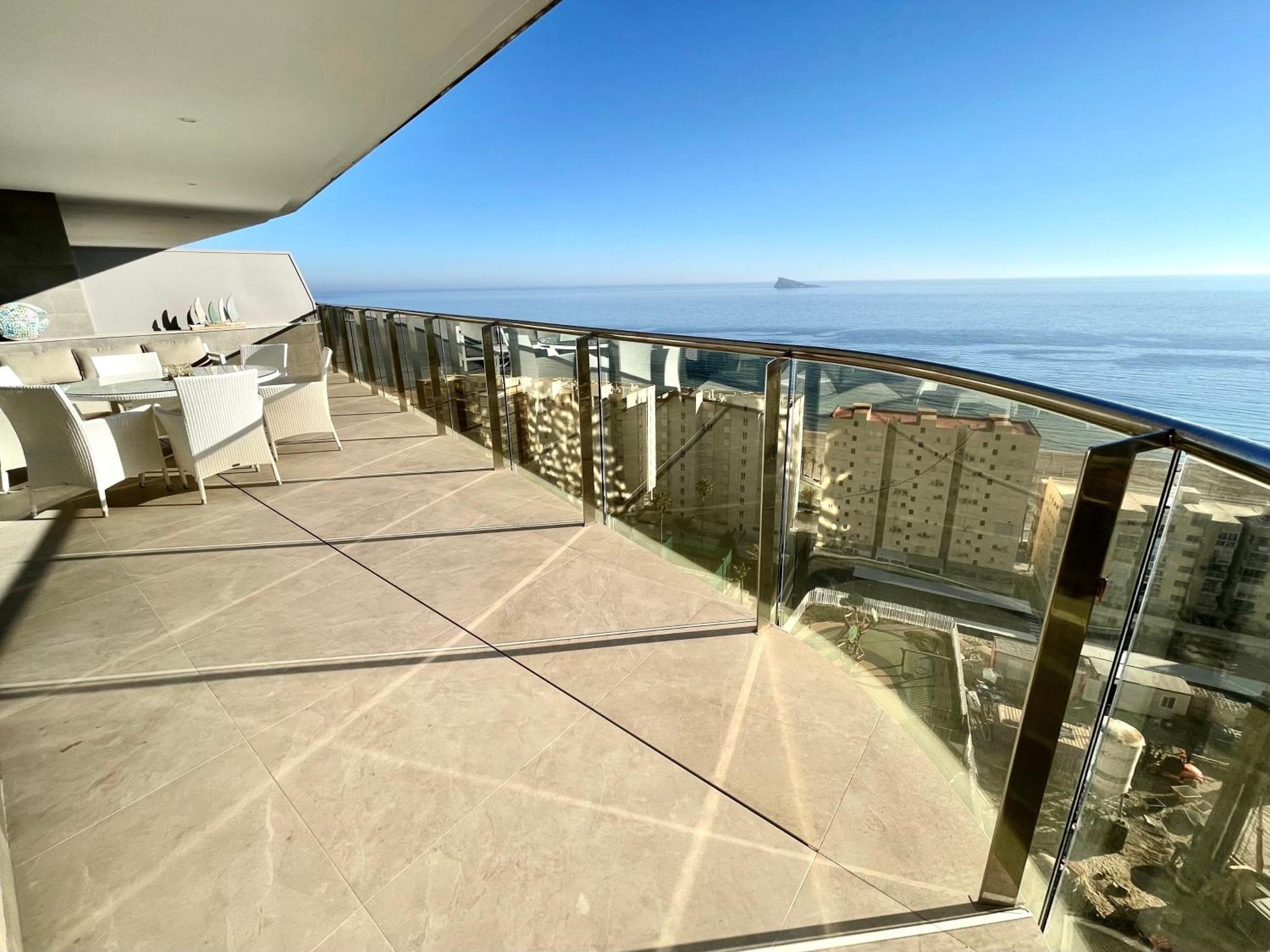 Luxury Apartment Sunset Cliffs Бенидорм Экстерьер фото